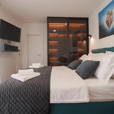 Srdella بودْسْتغانا