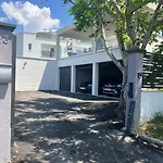 Srdella Villa Podstrana
