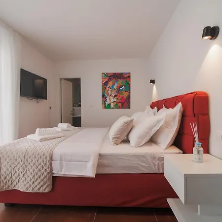 Srdella Villa Podstrana