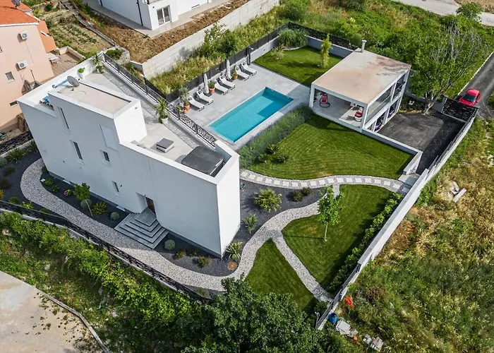 Villa Srdella *